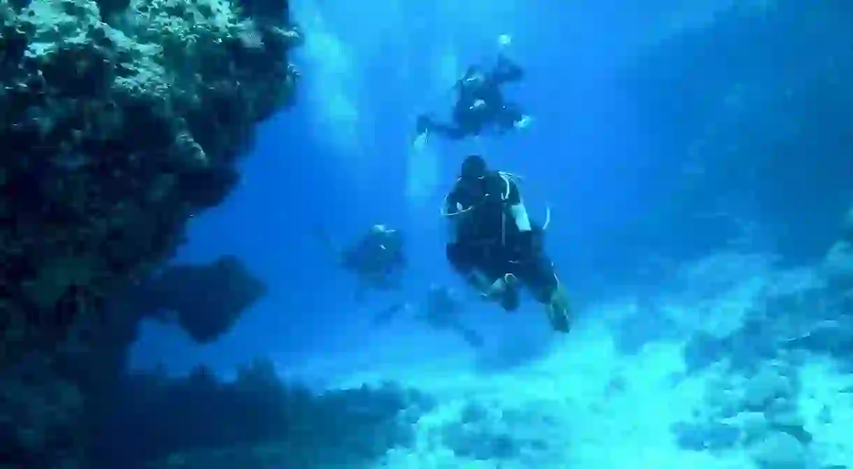 Scuba divers diving