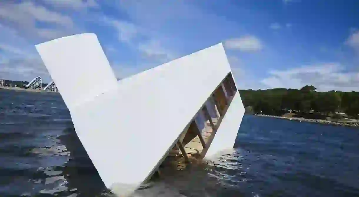 ‘Flooded Modernity’ installed in Vejle Fjord