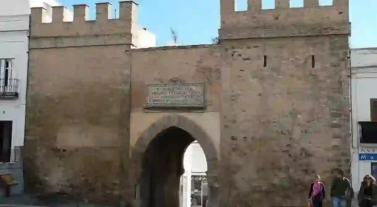 Tarifas Puerta de Jerez - the only medieval entrance to the old town remaining