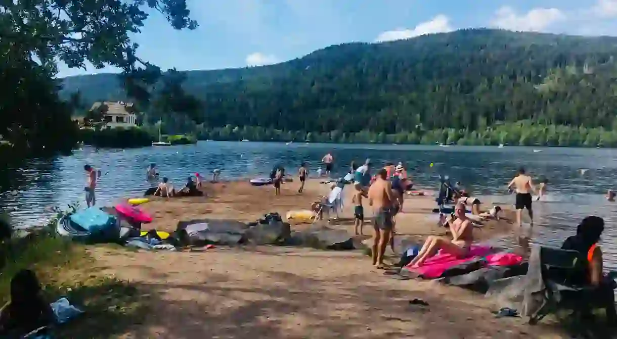 Lake Gérardmer is surrounded by luscious wooded beaches