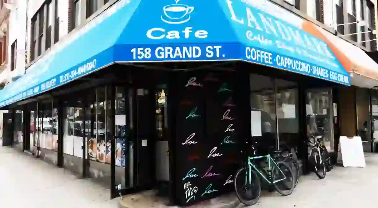 Landmark Coffee Shop and Pancake House in SoHo, Manhattan