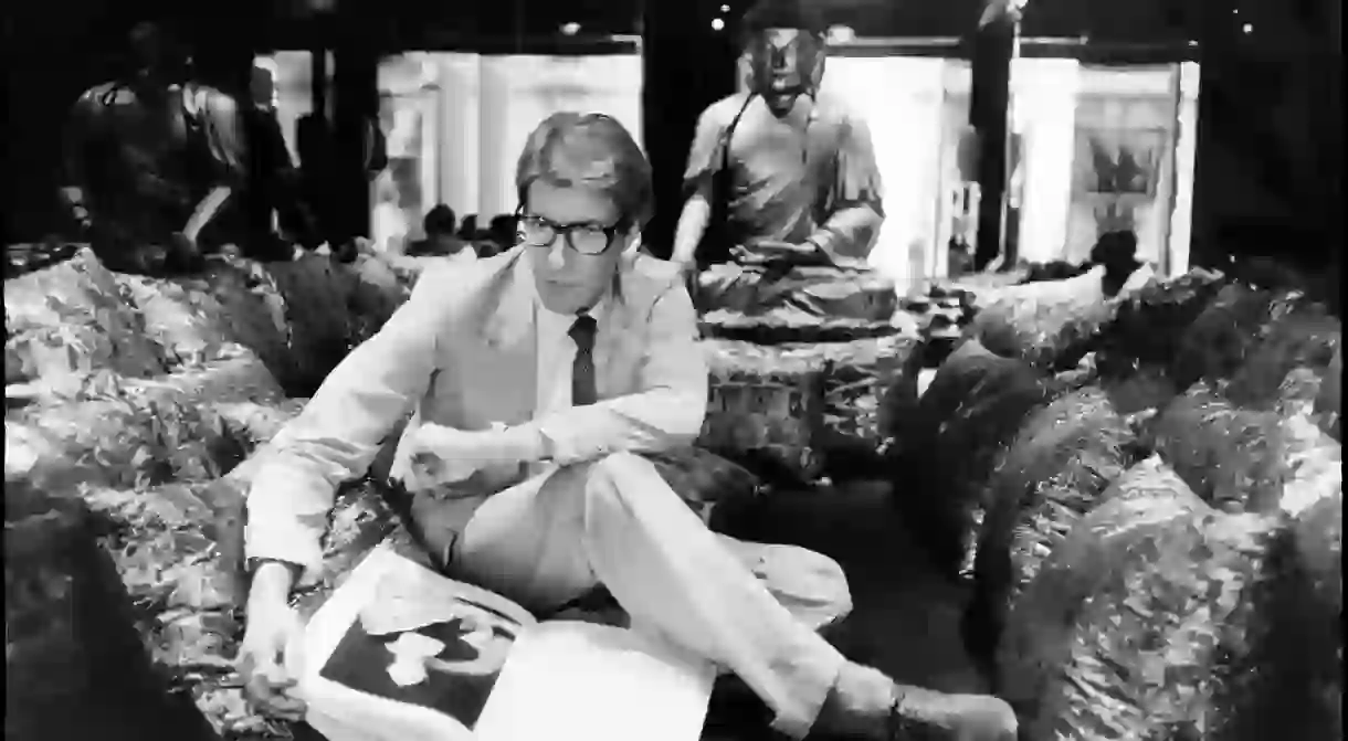 Yves Saint Laurent in his apartment, 55 rue de Babylone, in 1977