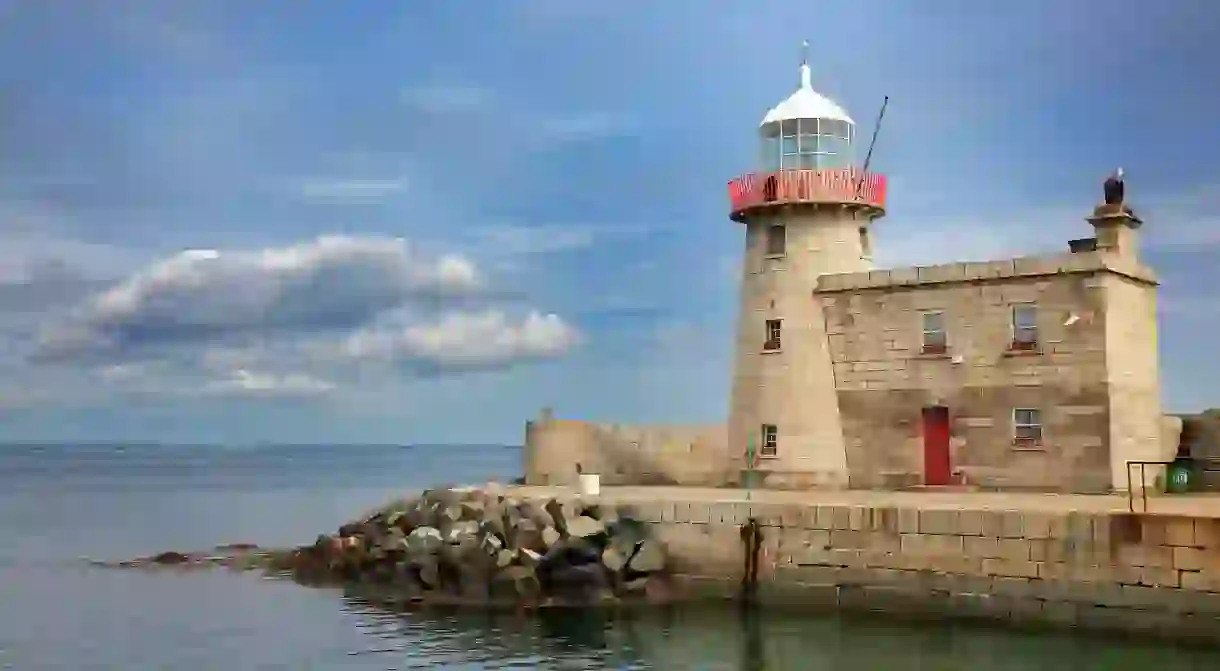 Spend a day in the village of Howth