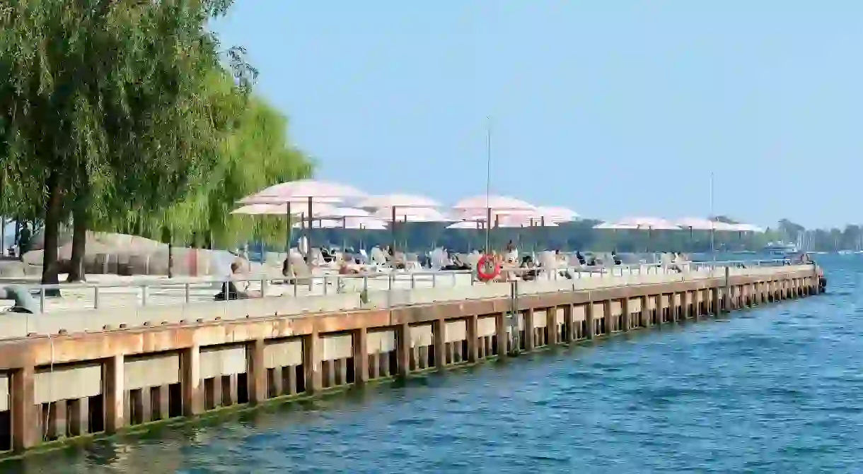 Sugar Beach is one of many free activities in Toronto