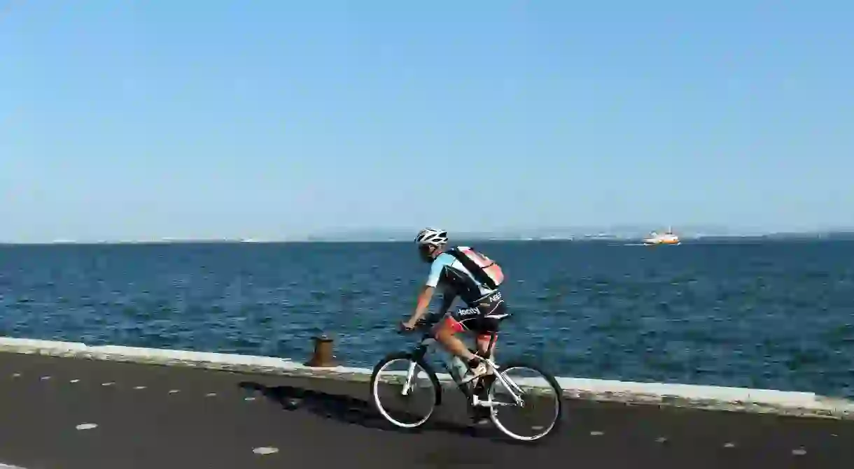 You can cycle along the Tagus River