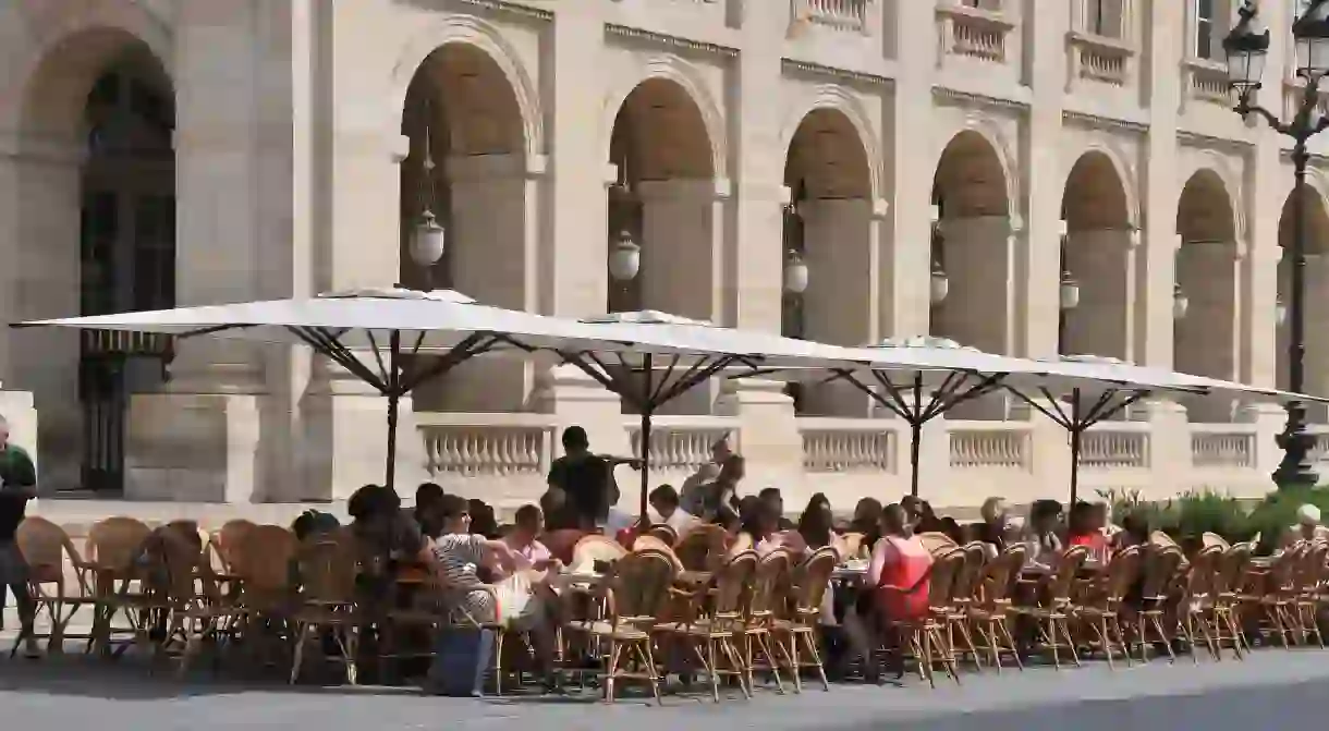 Sit “en terrasse” outside one of Bordeauxs cafés