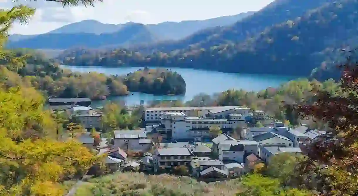 Japans Hakone is a region of spectacular natural beauty, home to hot springs, nature and art museums