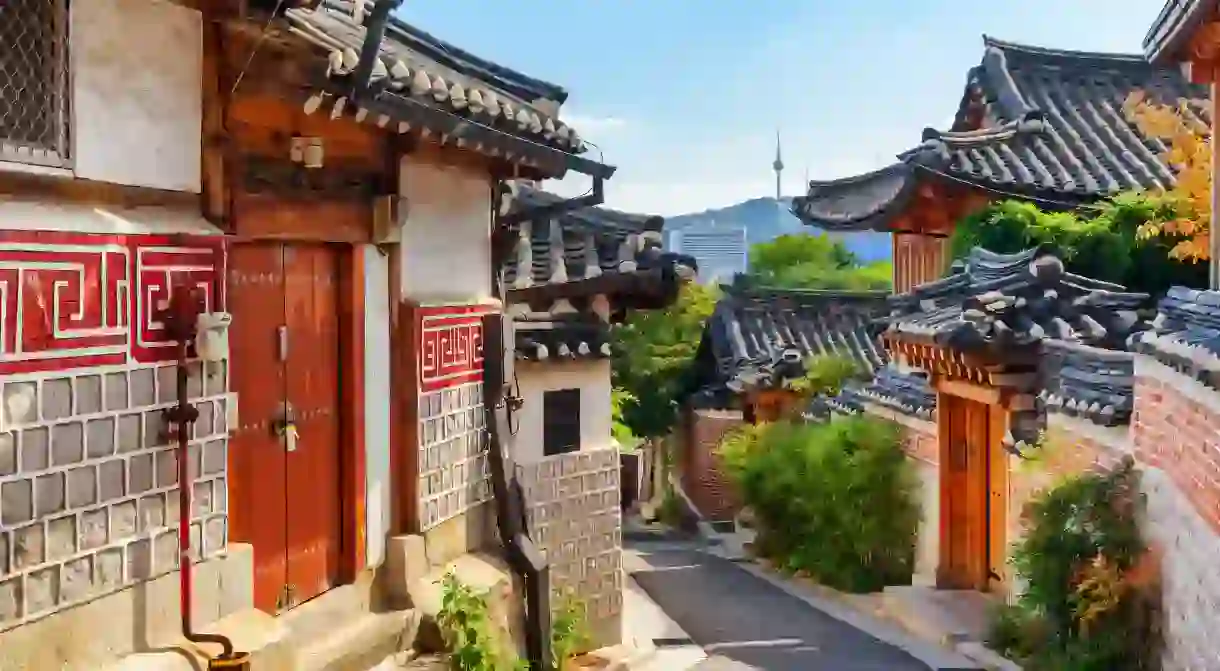 Discover the best ways of exploring Seoul virtually