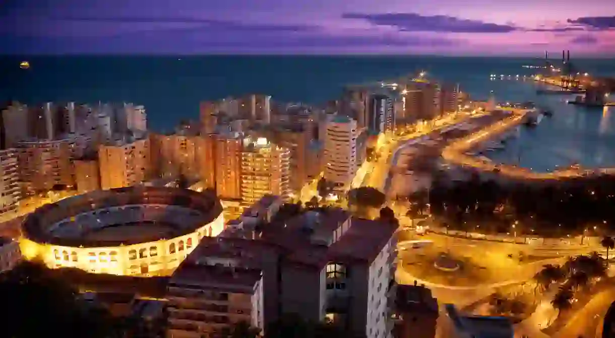 Málaga comes alive at night