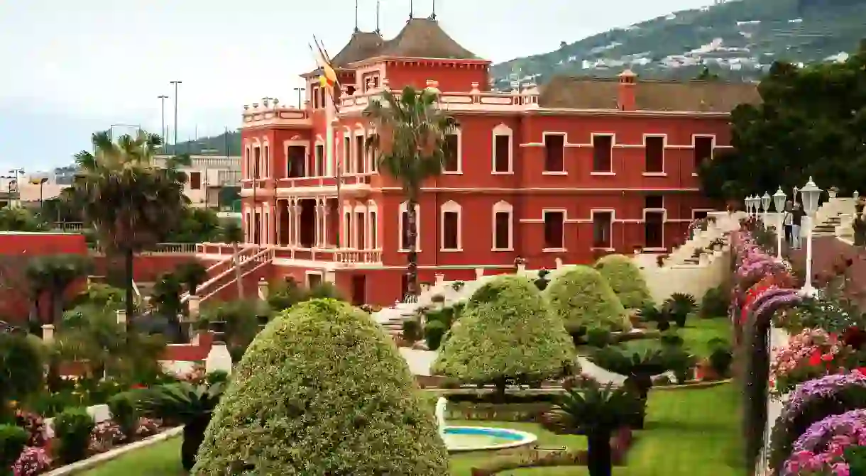 Liceo Taoro, Jardines de la Victoria in front, La Orotava, Tenerife, Canary Islands, Spain