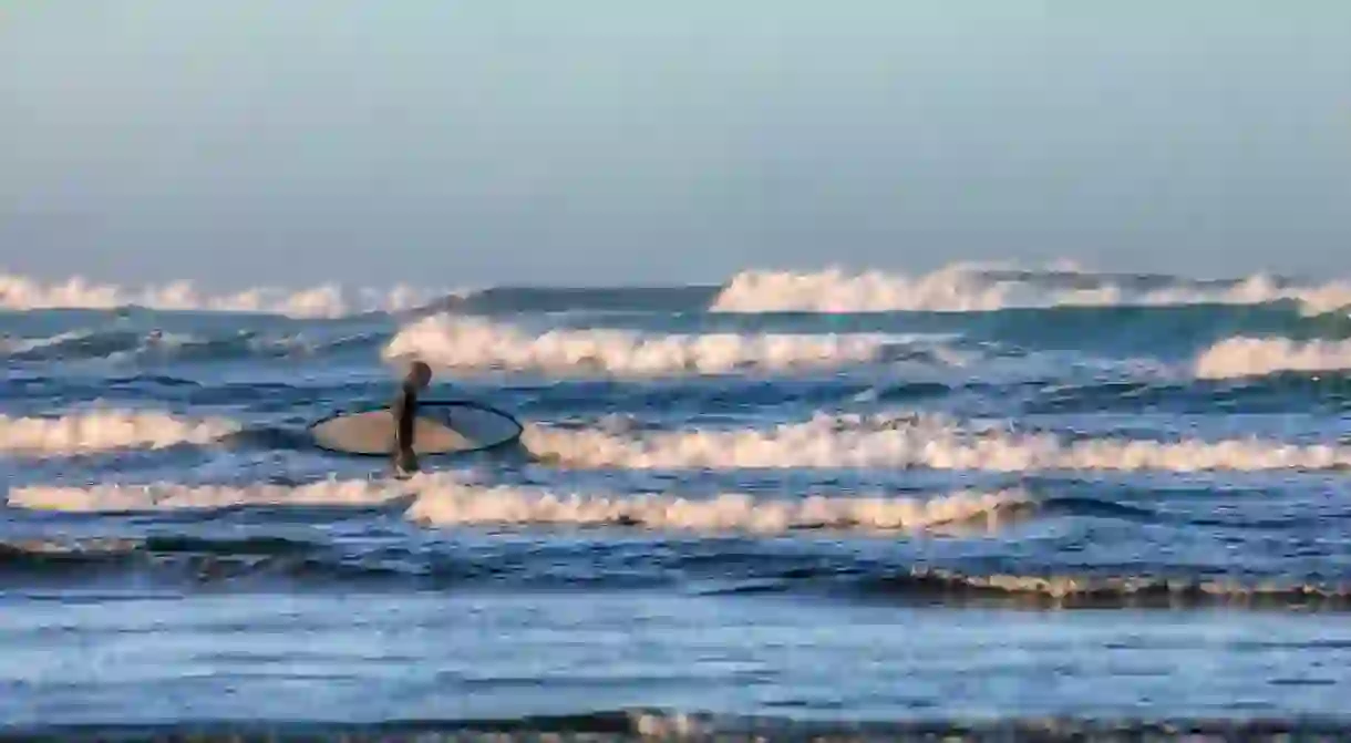 The beaches near Auckland are home to a bevy of epic surf spots