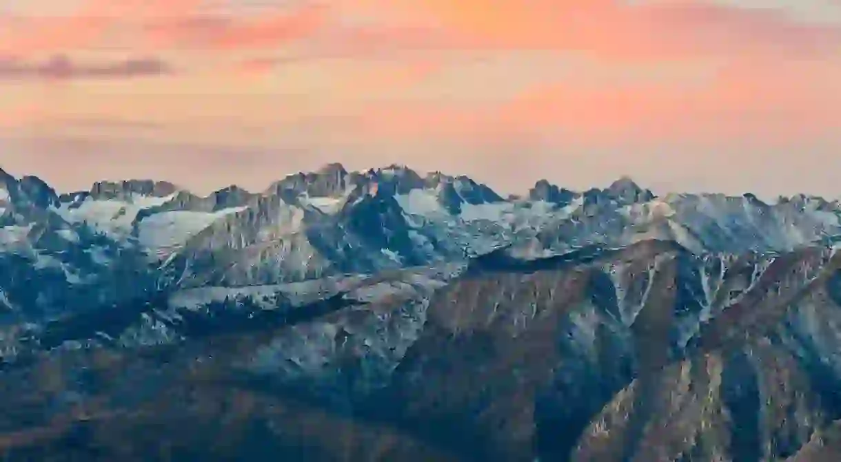 Dawn over the Sierra Nevada mountain range in California