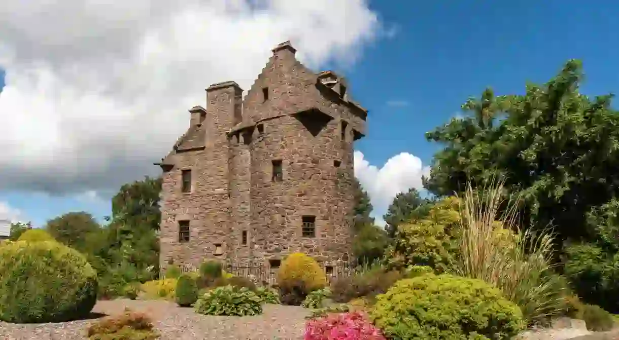 Claypotts Castle is one of the top attractions in Dundee and dates back to the 1500s