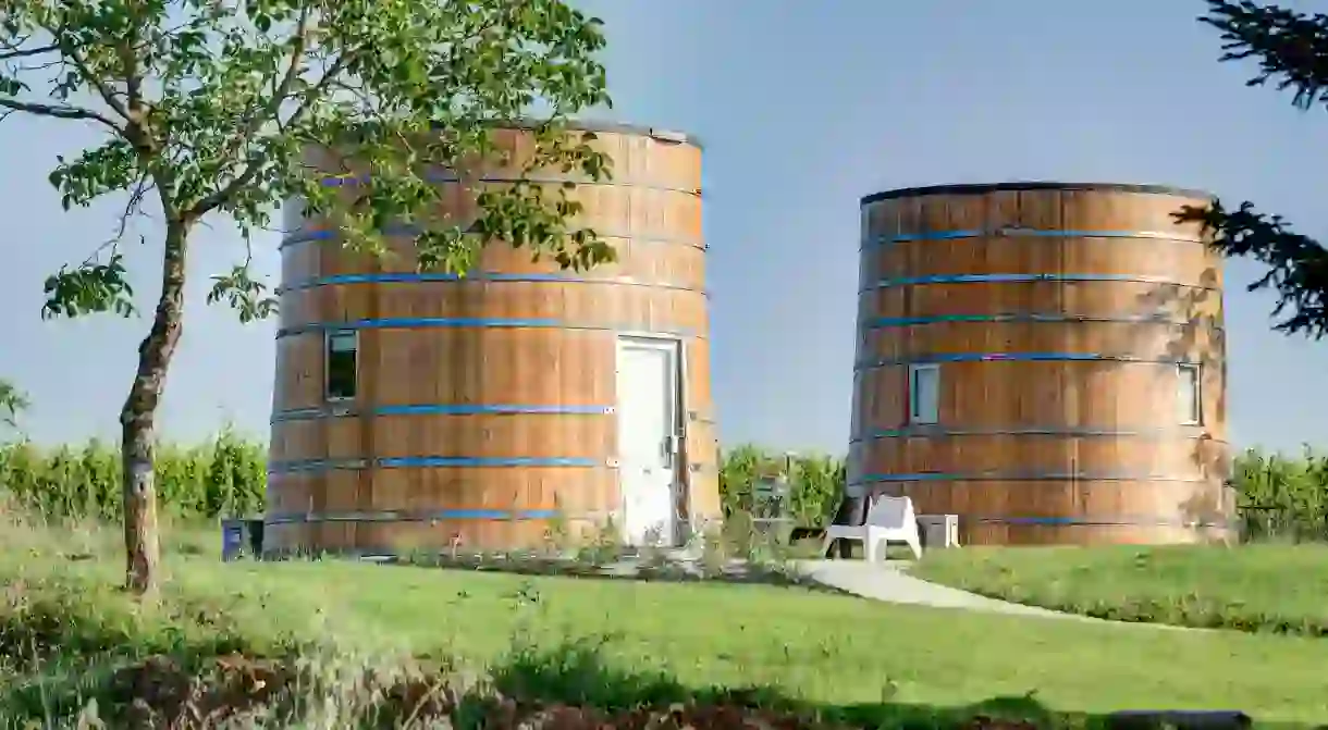 Coup 2 Foudres in Saint-Émilion, France, features two wine barrel cabins you can stay in