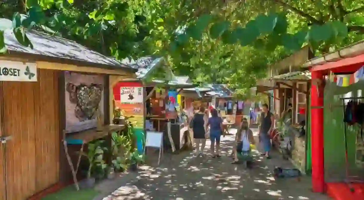 Find the Kuranda Original Rainforest Markets at Atherton Tablelands, just half an hours drive from Central Cairns