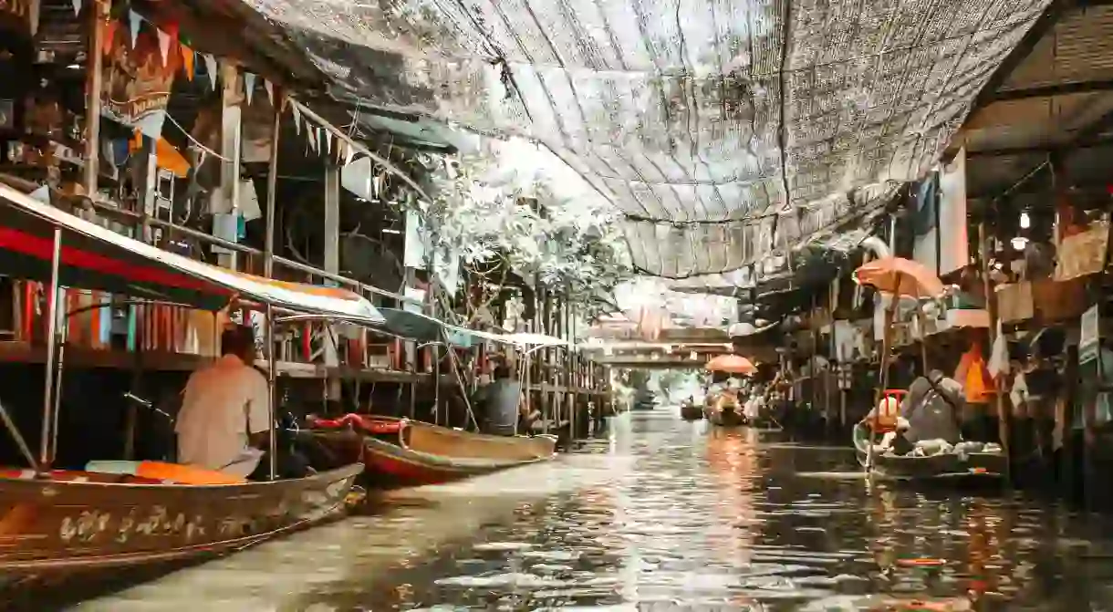 Take a tour of the famous floating market in Bangkok