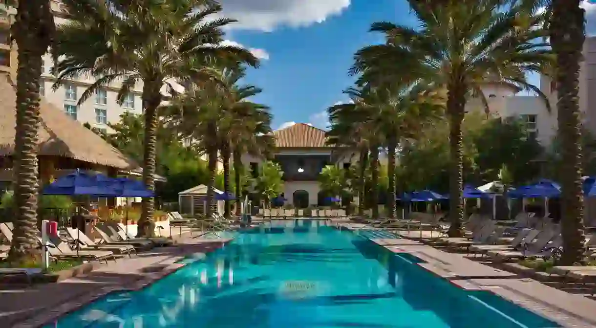 Find a resort hotel with an expansive pool, such as Gaylord Palms, where you can kick back after a day of theme-park fun