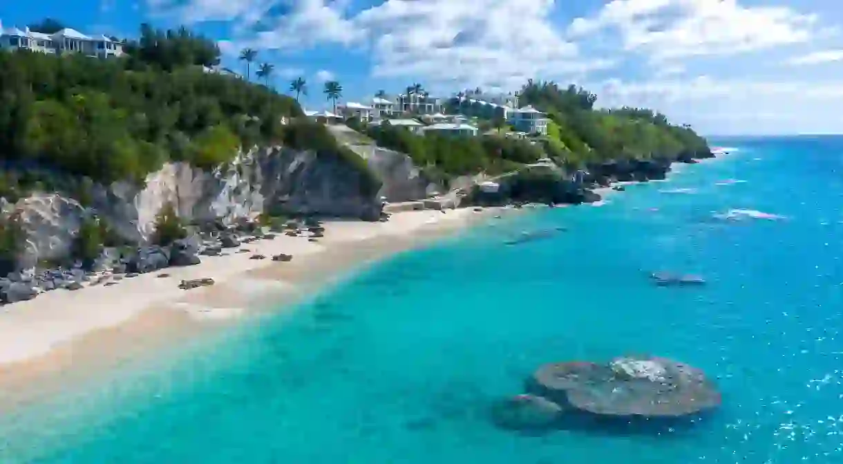 Book an apartment in Bermuda to live like a local and get additional space and privacy