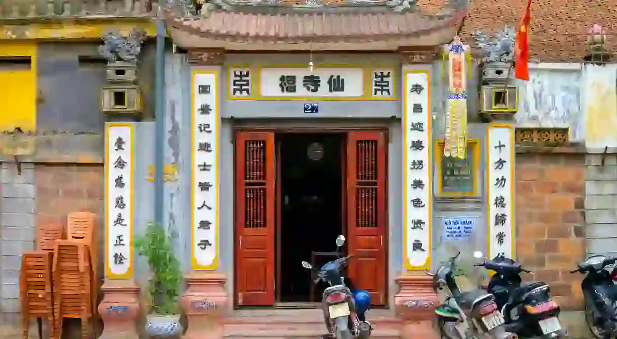 Venture our from your comfortable apartment and explore hidden-gems such as this temple in the Dong Da District of Hanoi, Vietnam