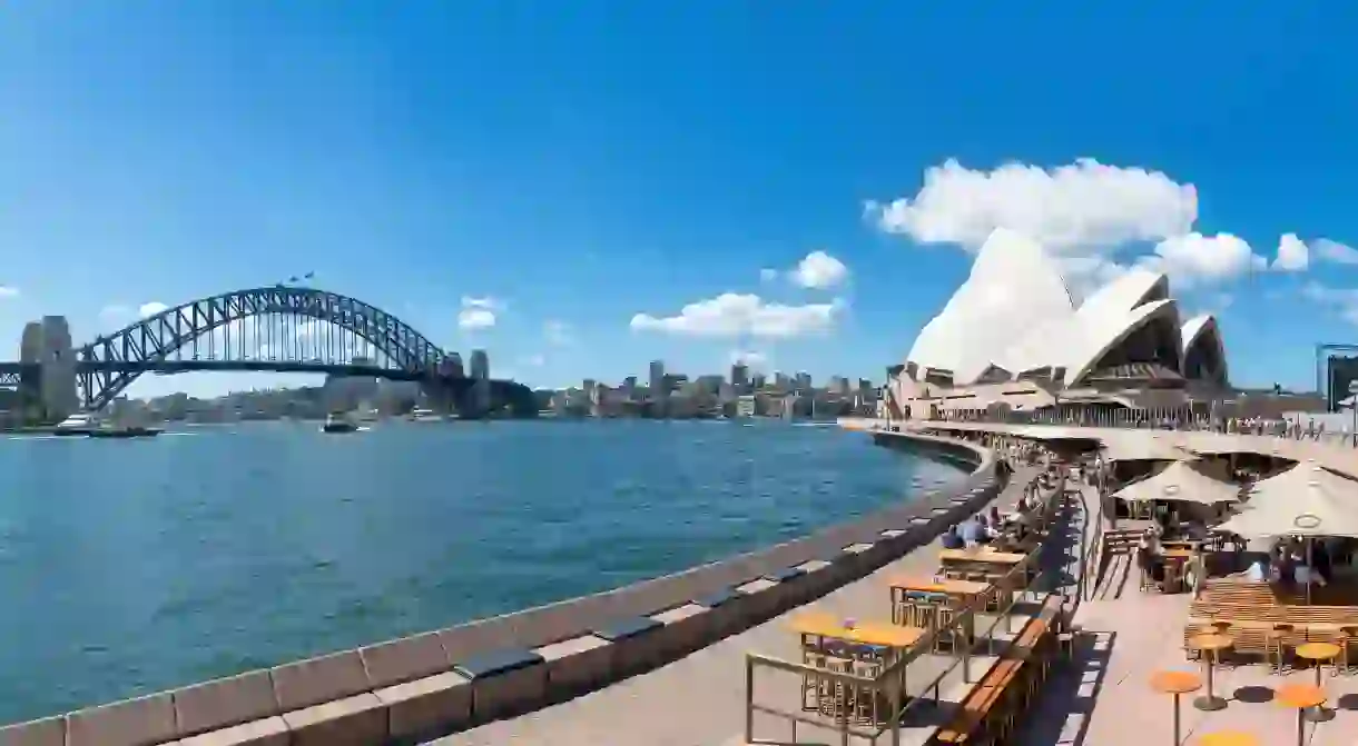 Lunch al fresco at Sydney Harbour