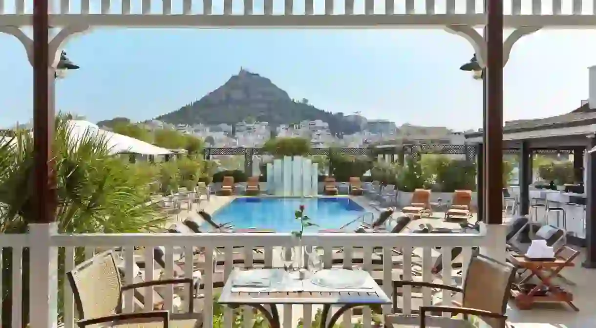 Get a flavour of Athens with a stay at a great hotel with incredible views of the Acropolis