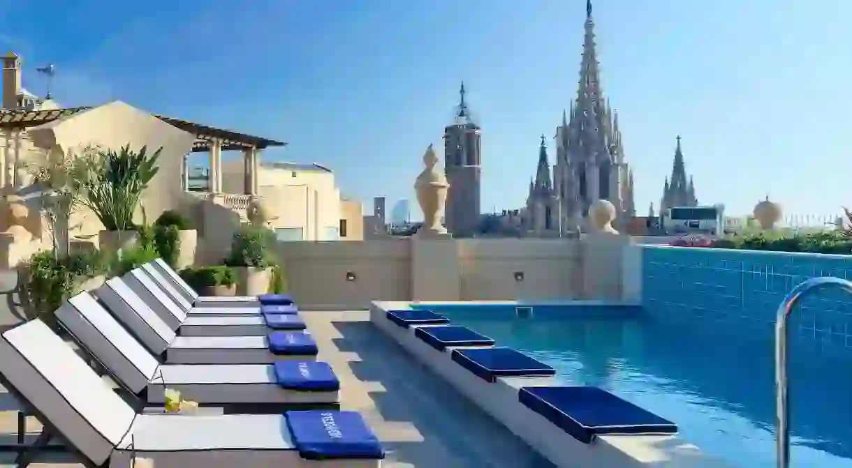 With so much to do and see in Barcelona, you will need somewhere for little legs to cool off at the end of the day