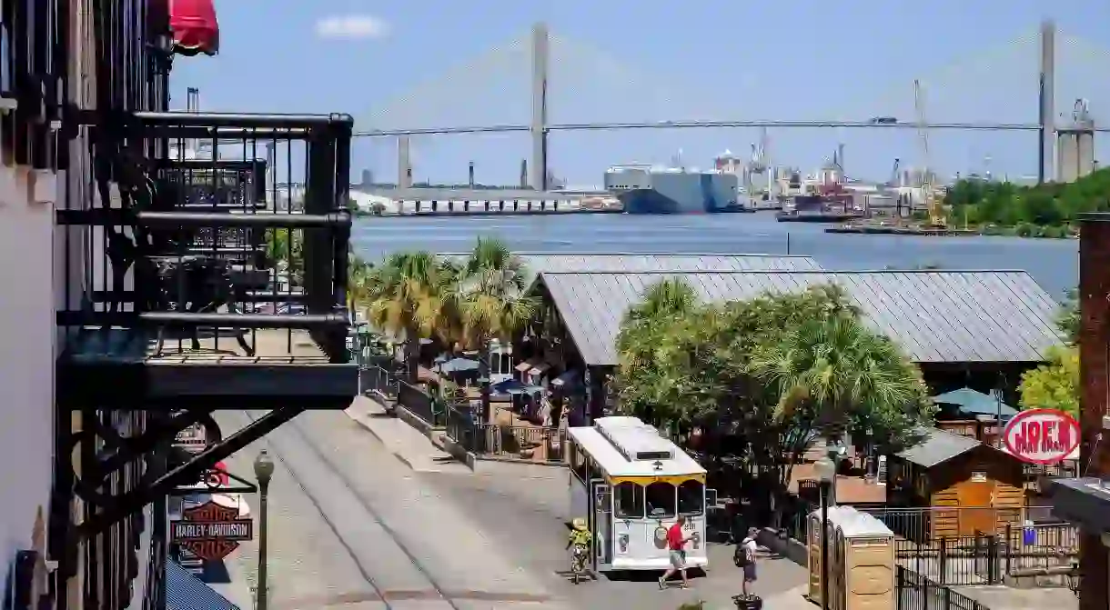 Olde Harbour Inn offers unforgettable views over the Savannah River