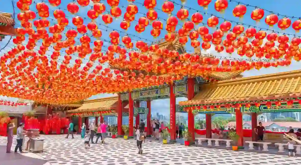 Thean Hou Temple, a large Chinese temple in Kuala Lumpur, Malaysia © Ian Dagnall / Alamy