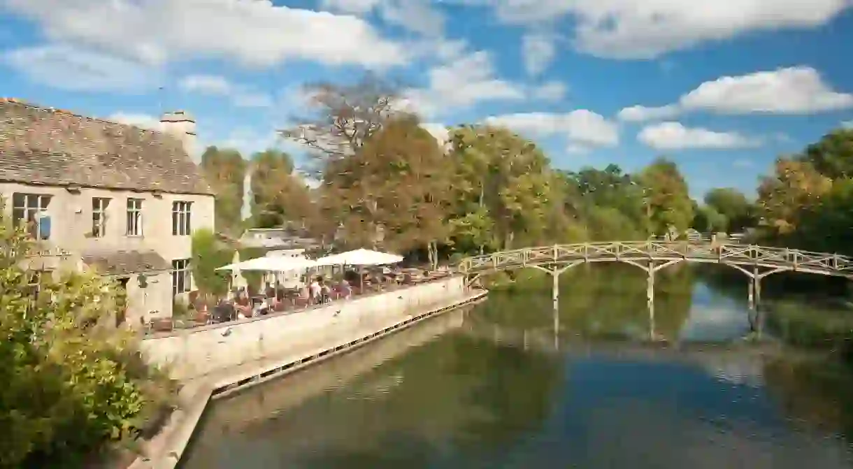 The Trout Inn is a prime Oxford drinking spot on the banks of the River Thames