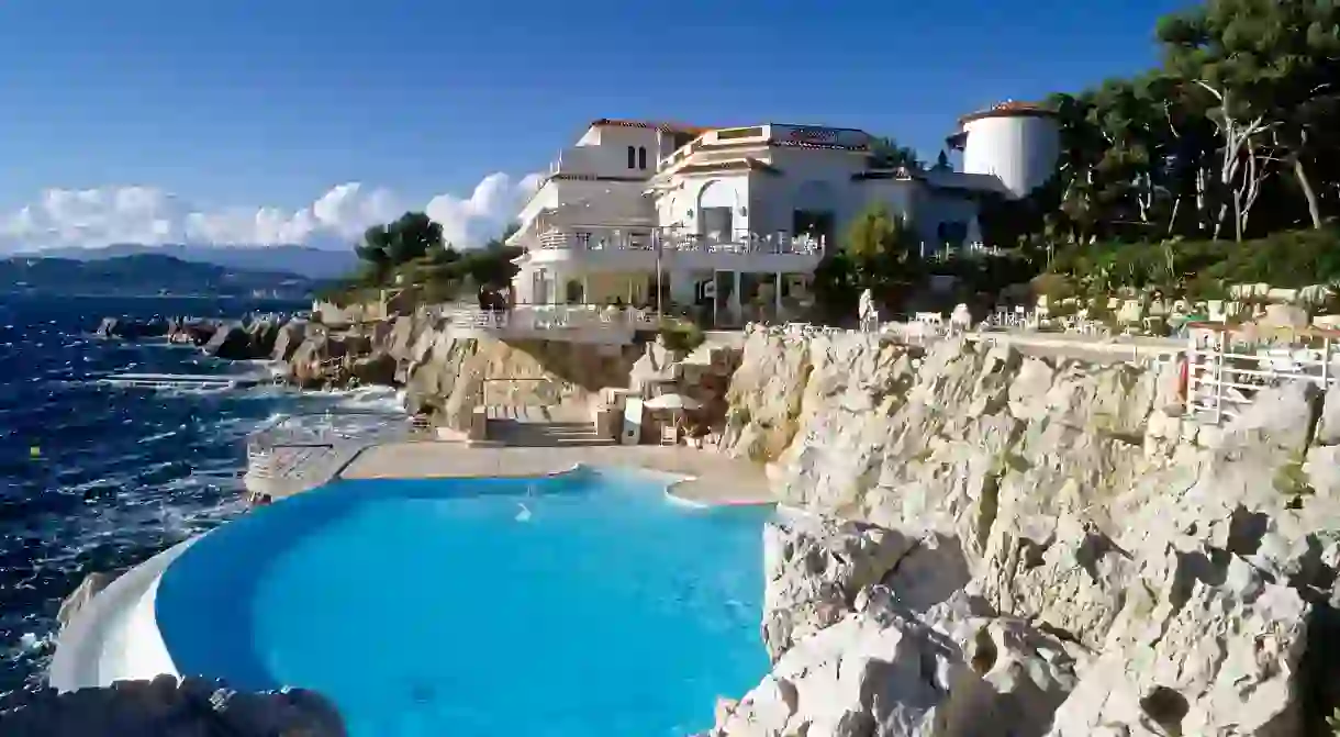 Restaurant pavilion and swimming pool of the Hotel du Cap Eden Roc, Antibes, Cote dAzur