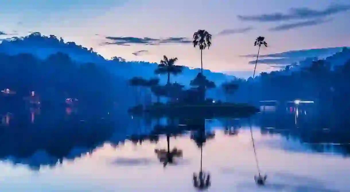 Many first-time travellers to Sri Lanka will visit Kandy Lake, which houses the Royal Summer House