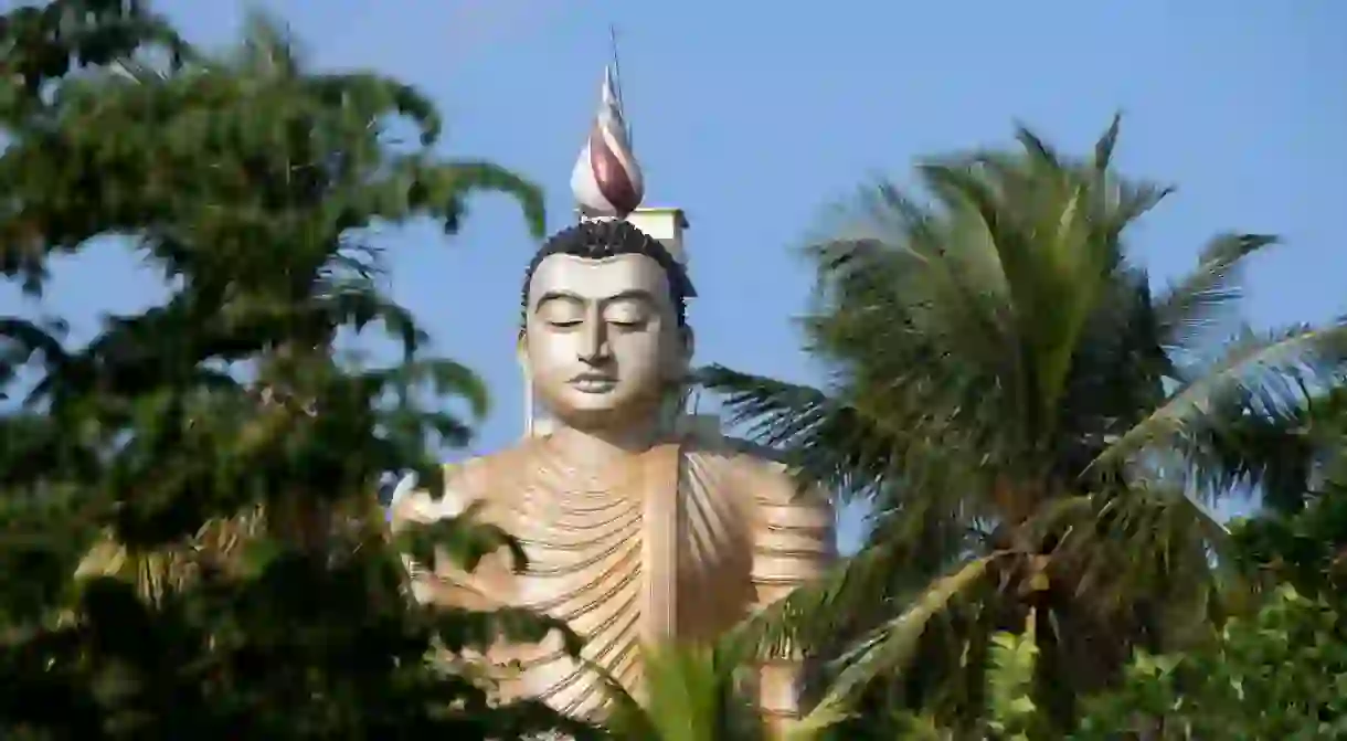 Visit the Buddhist temple of Wewurukannala in Dikwella to see the enormous Buddha statue