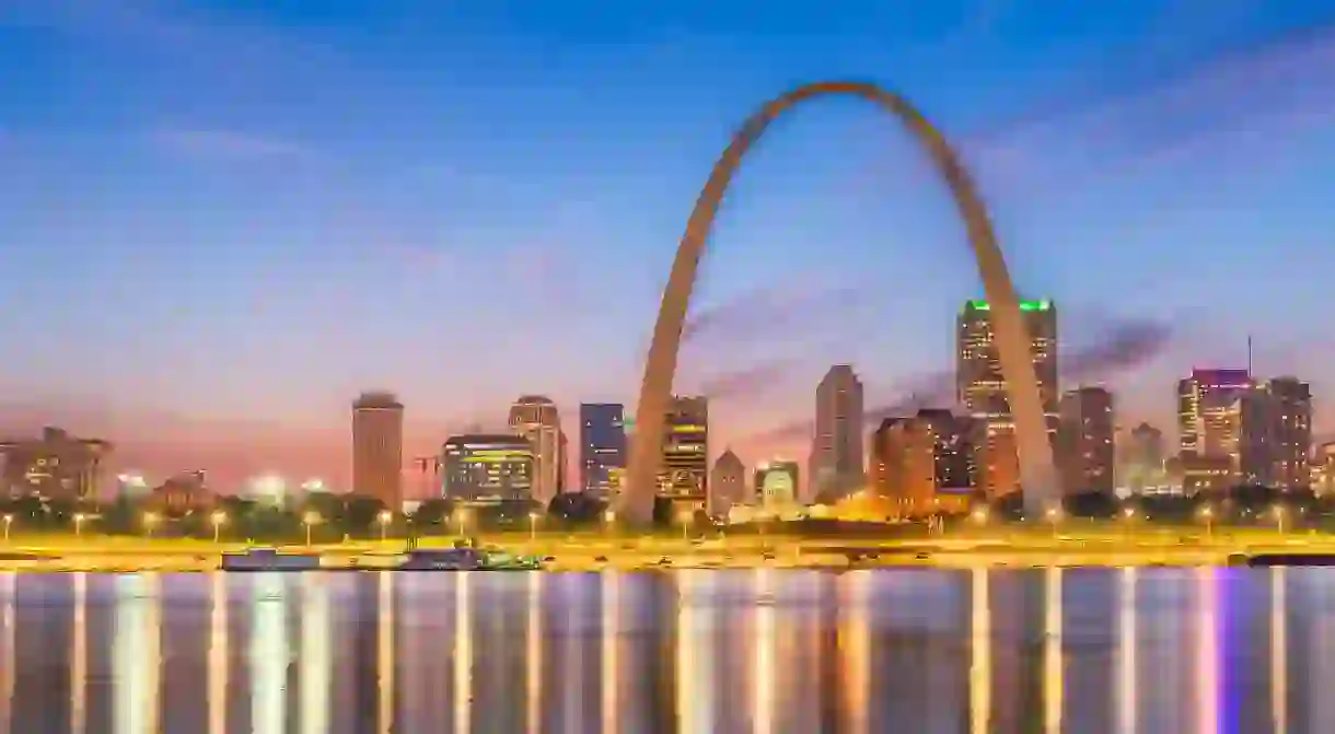 Up the romance factor in St Louis by booking a room with a view of the Gateway Arch