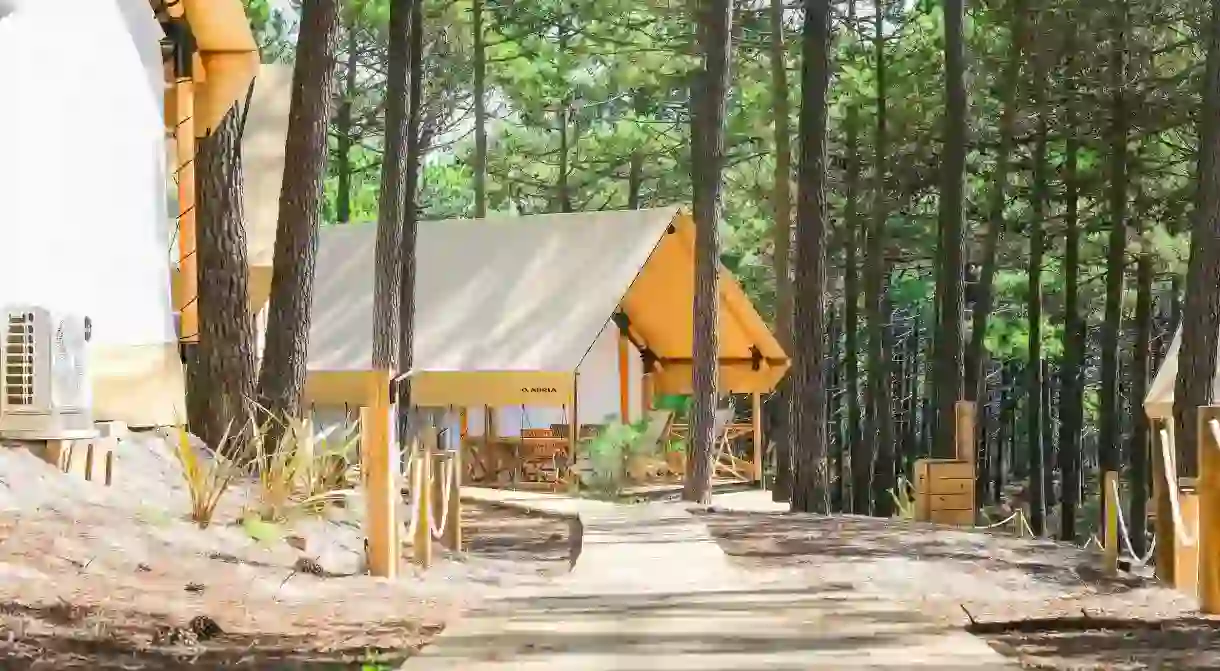 Enjoy the forest setting and variety of accommodation options at Ohai Nazaré