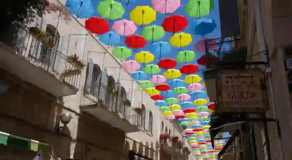 Get a flavour of the city walking around Nahalat Shiva and West Jerusalem