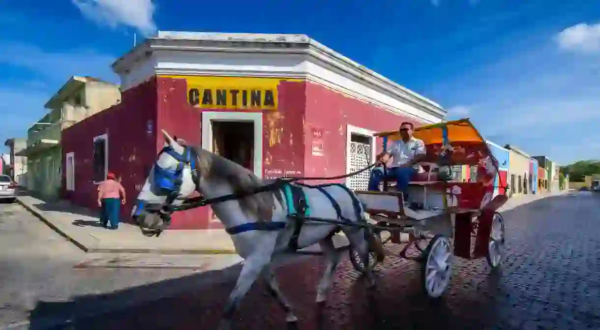 Take a horse and cart through the historic center of Mérida