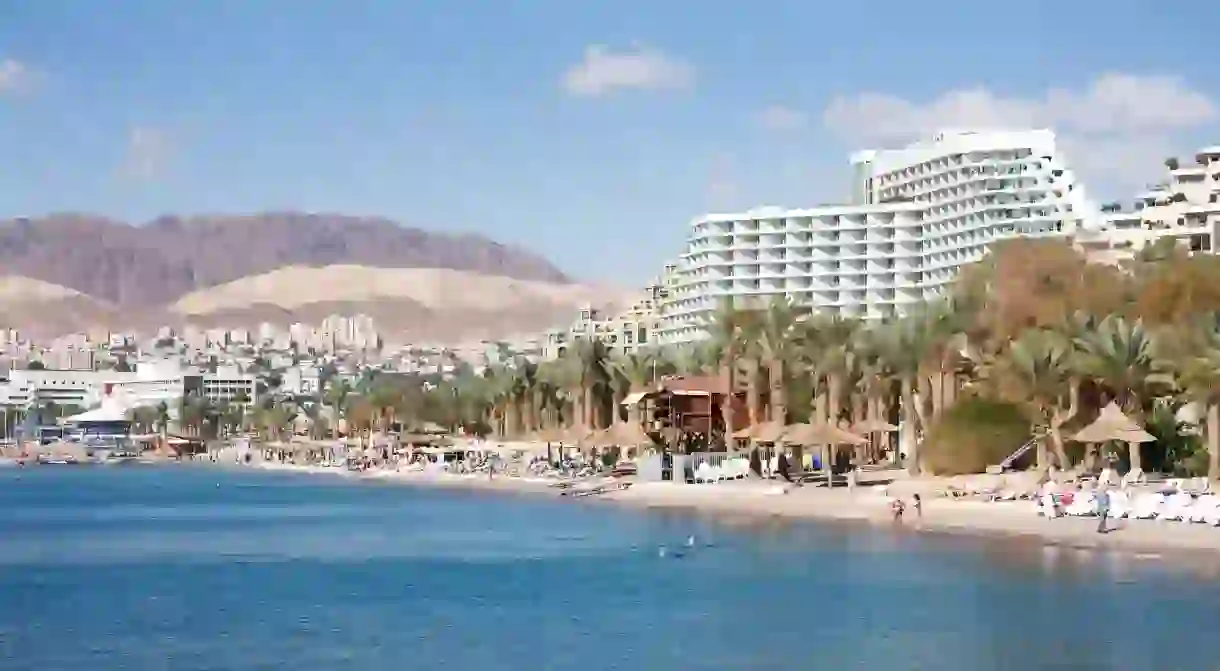 Book a holiday apartment in Eilat and enjoy the freedom to explore the beautiful beaches here