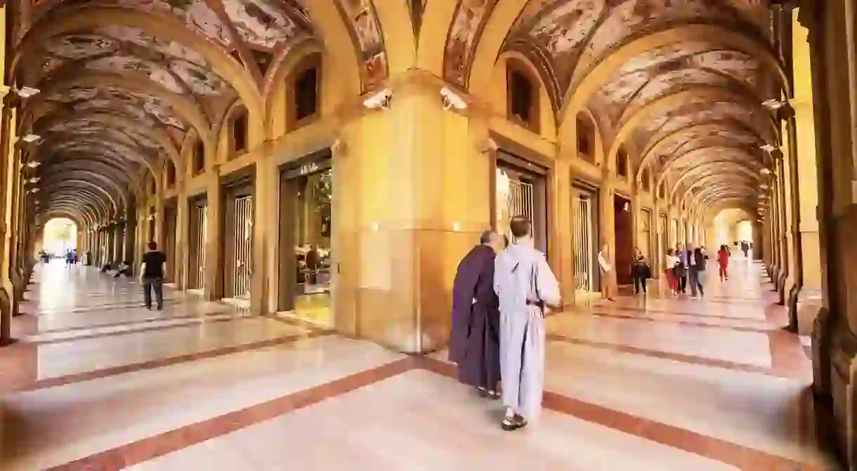 The Portico di Pavaglione, in the Piazza Camillo Benso Conte di Cavour, is one of Bolognas most famous walkways