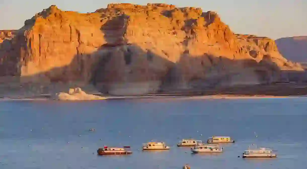 Lake Powell is ideal for hiking and water sports and is surrounded by the Glen Canyon National Recreation Area