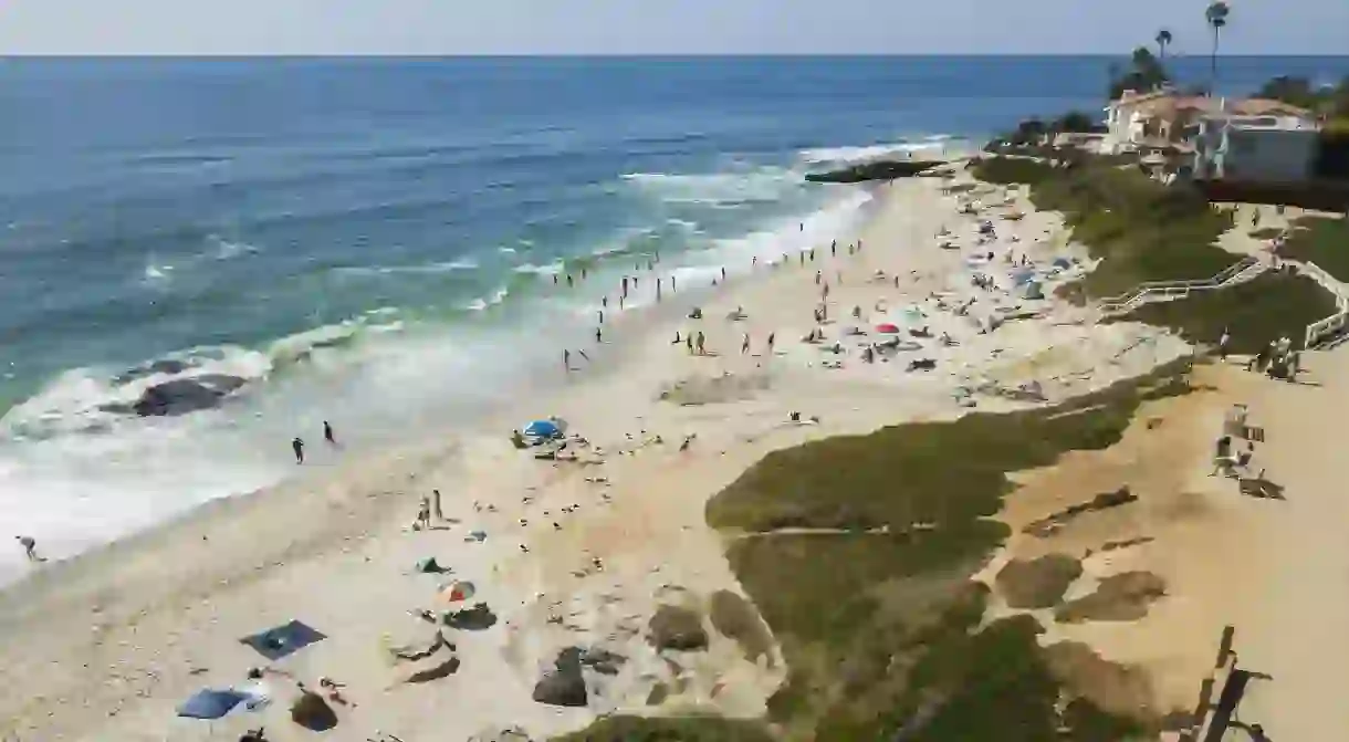 Join the beachgoers who line the sands of Windansea in La Jolla