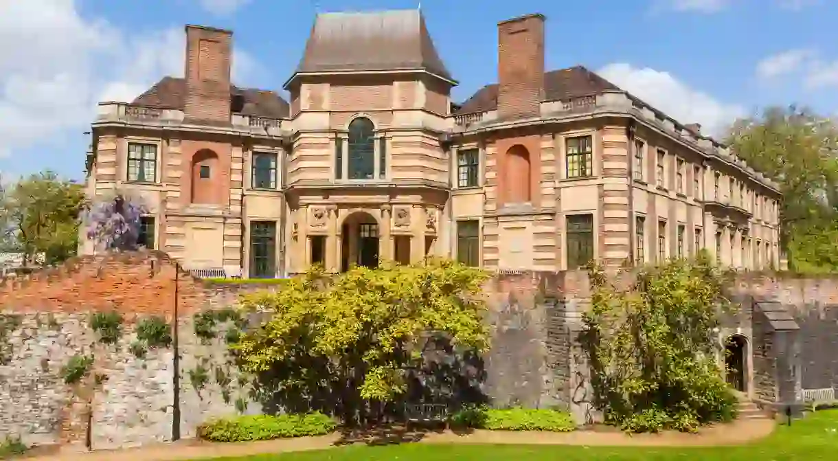 London’s Eltham Palace is a must for lovers of history and architecture