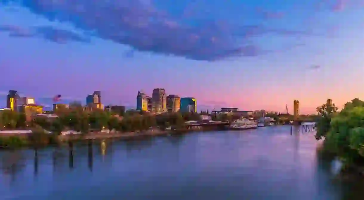 Dont miss these spectacular sunset views of the Sacramento River and Tower Bridge