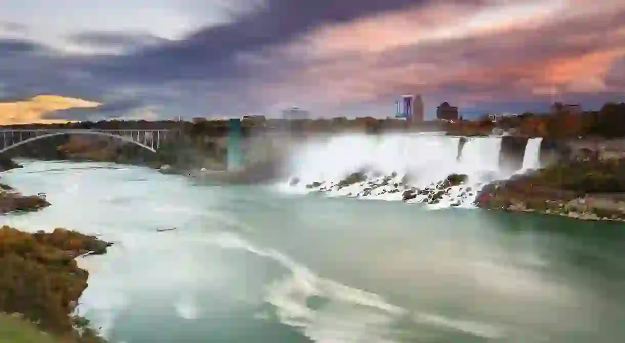 Experience the best that New York State has to offer – including Niagara Falls – with a stay at one of these hotels