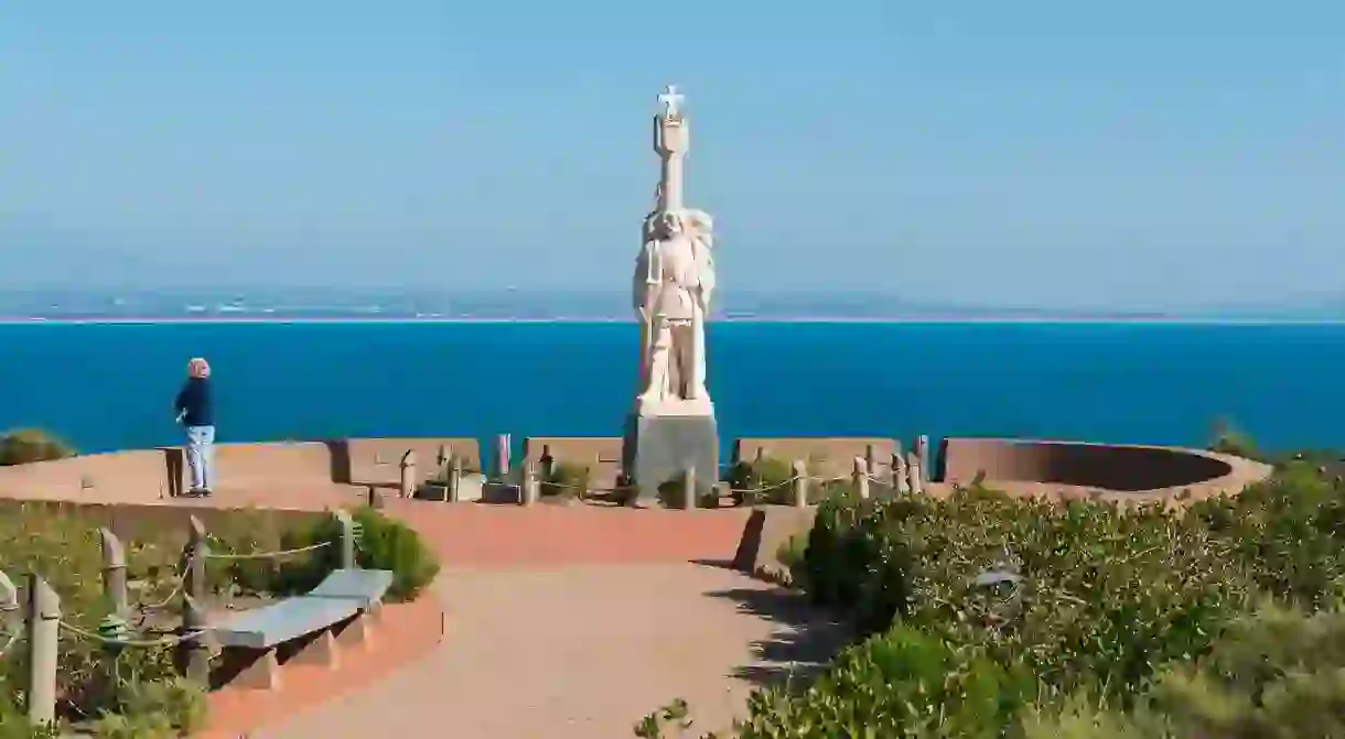 Stay somewhere close to Cabrillo National Monument, and soak up the spectacular ocean views