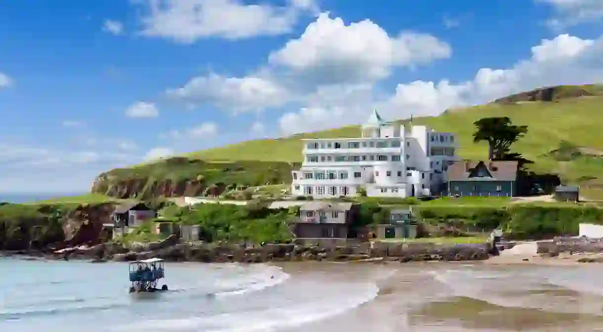 Rub shoulders with celebrities in a stay at Burgh Islands famous hotel before an afternoon spent enjoying a classic Devonshire cream tea