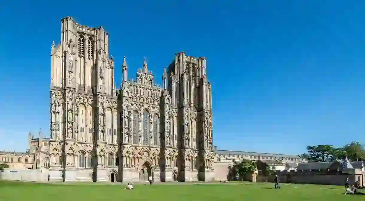 The stunning front of Wells Cathedral wows visitors staying in this pretty Somerset town