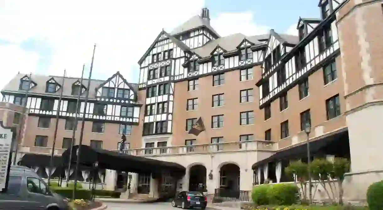 Hotel Roanokes Tudor revival frontage belies modern comfort