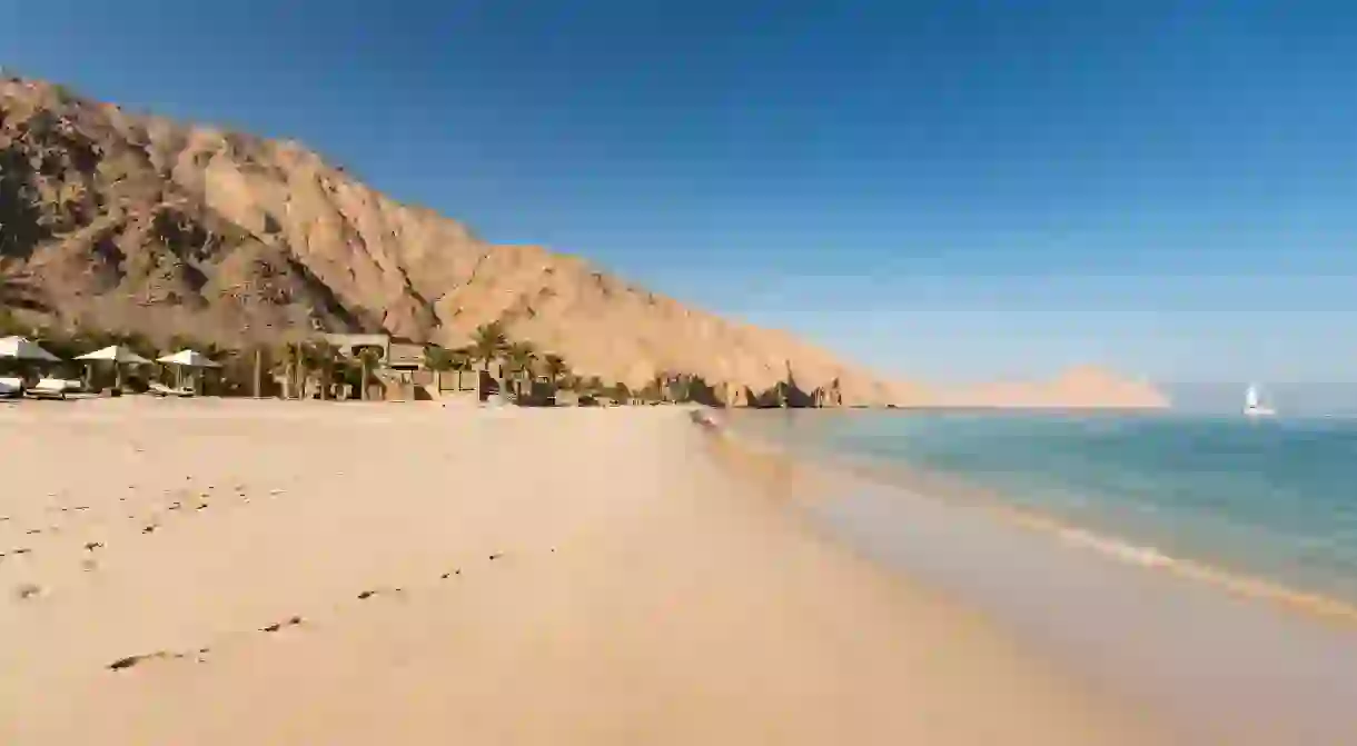 Oman offers a variety of romantic destinations for couples to enjoy