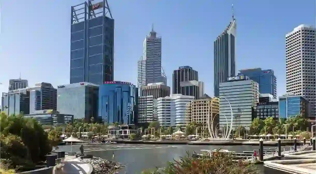 All Suites Perth has a prime location within easy walking distance of many top attractions