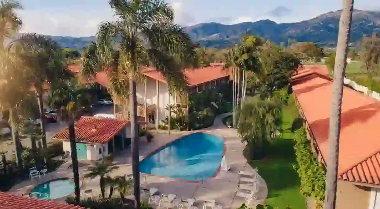 The backdrop of the Santa Ynez Mountains makes Santa Barbara an ideal holiday destination